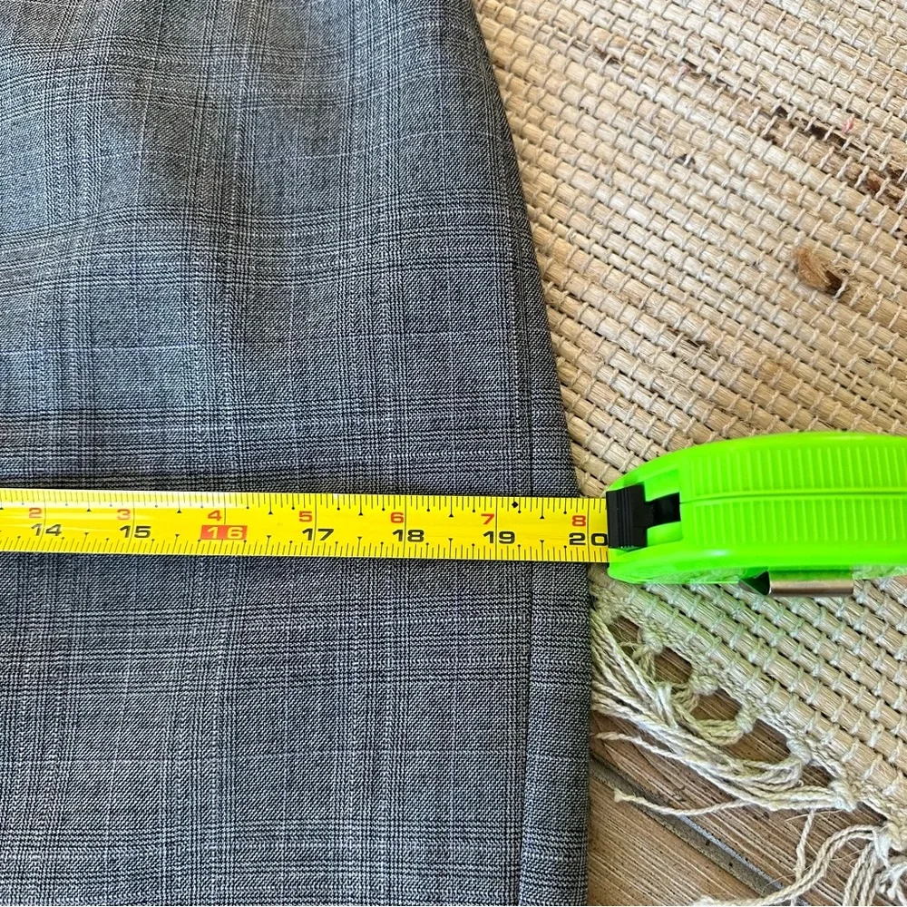 Banana Republic Gray Plaid Pencil Skirt - Picture 10 of 10